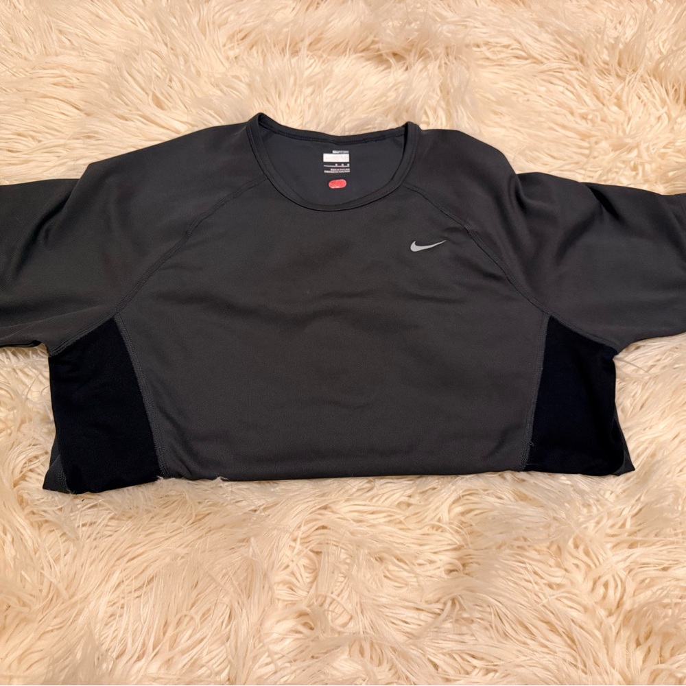 Nike mens fit dry size M